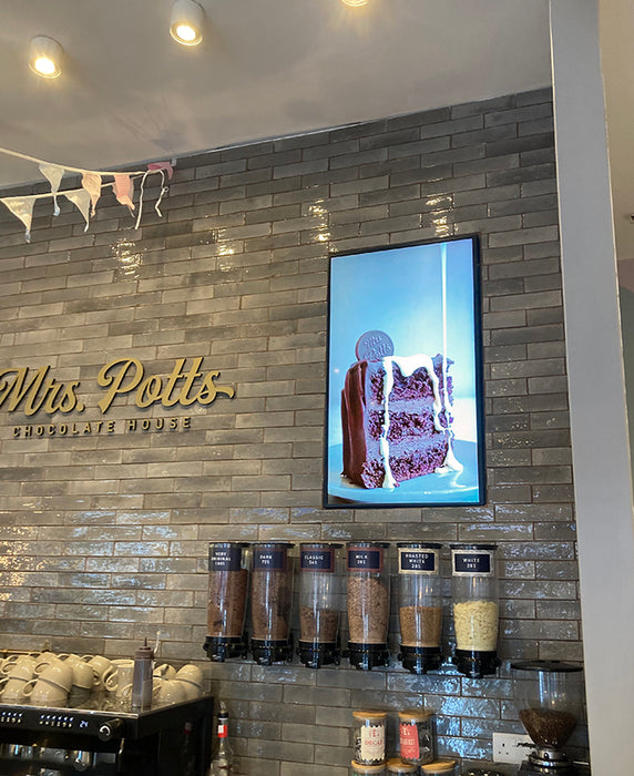 High Vibrance Android Advertising Displays