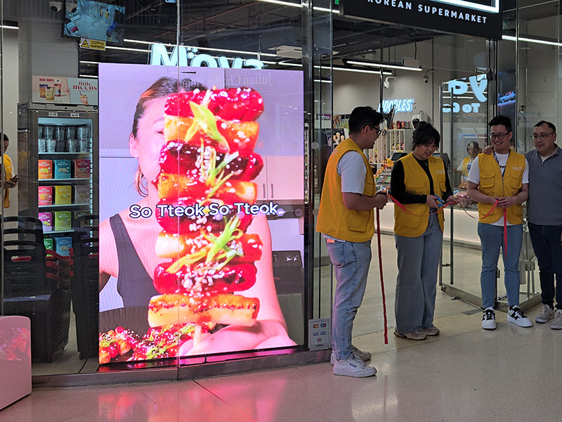 Indoor DV-LED Freestanding Totems