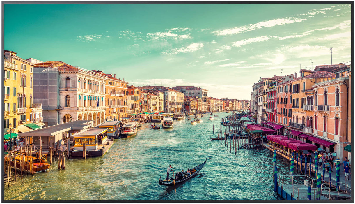 Samsung QB98T-B 98″ 4K Smart Digital Signage Display with Tizen OS