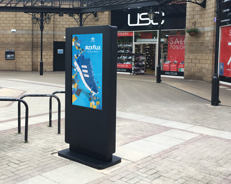 Outdoor Freestanding Digital Posters