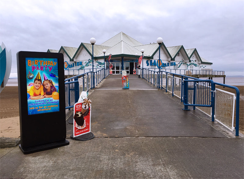 Outdoor Freestanding Digital Posters