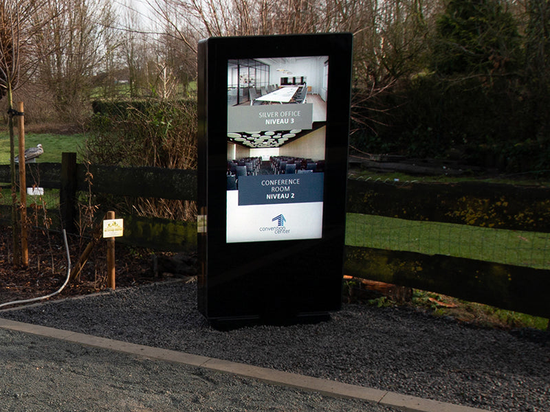 Outdoor Freestanding Digital Posters