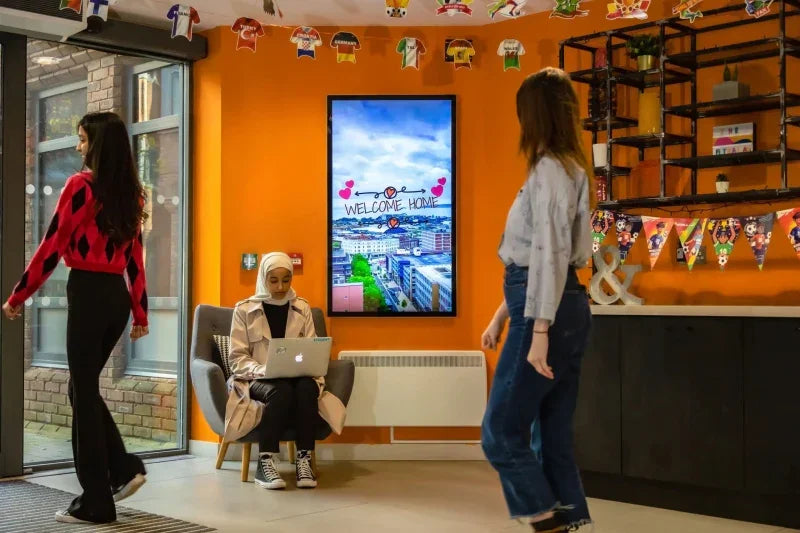 Slimline Pro Android Advertising Displays