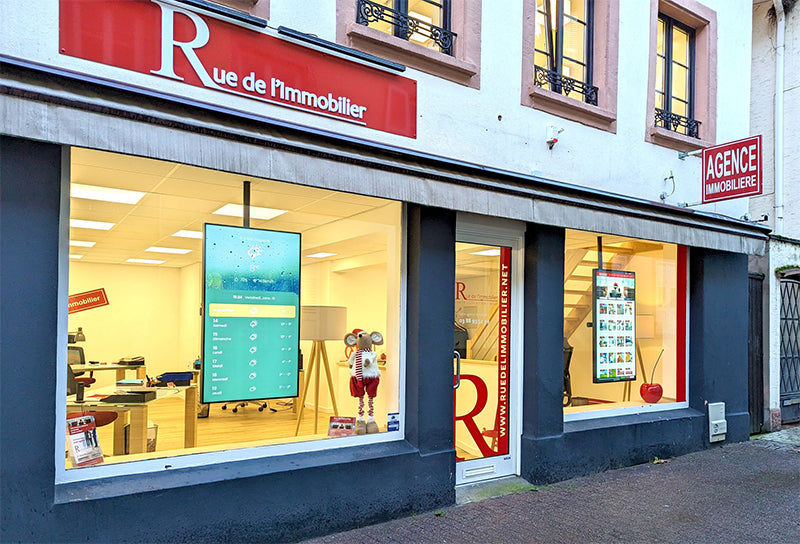 Ultra High Brightness Window Displays – 3,500cd/m² (43" - 75")