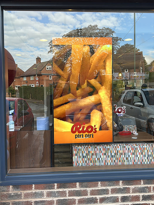 Ultra High Brightness Window Displays – 3,500cd/m² (43" - 75")
