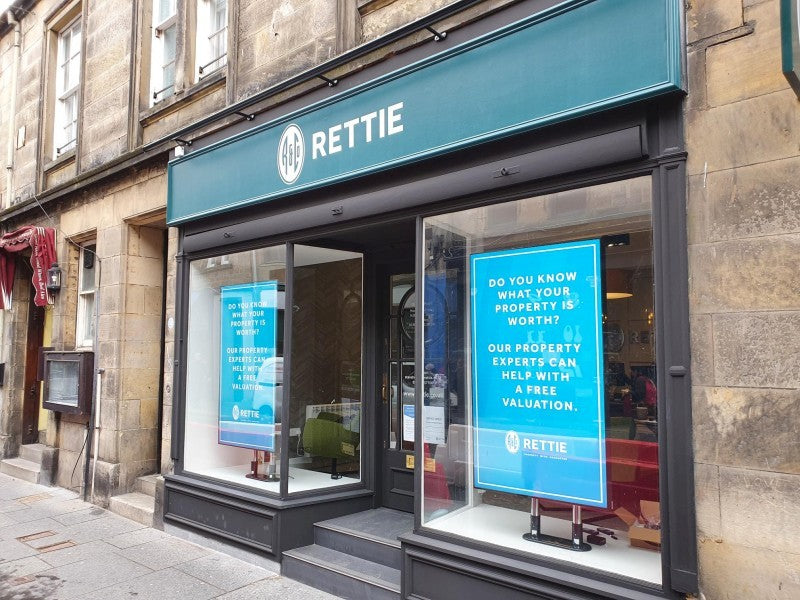 Ultra High Brightness Window Displays – 3,500cd/m² (43" - 75")