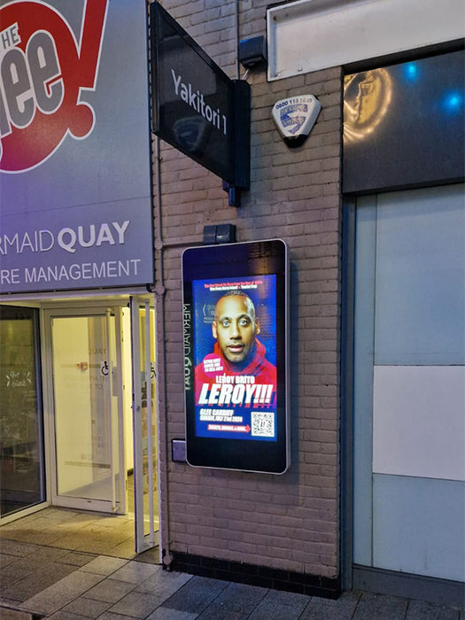 Wall-mounted Outdoor Digital Advertising Displays