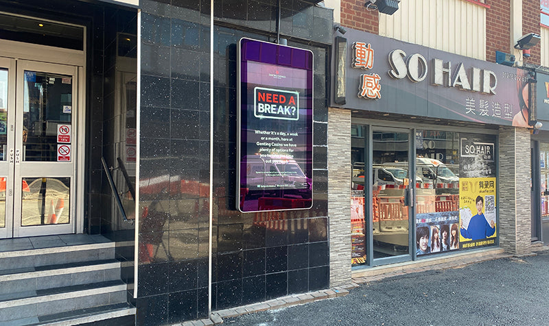 Wall-mounted Outdoor Digital Advertising Displays