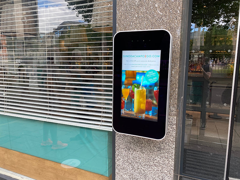 Wall-mounted Outdoor Digital Advertising Displays